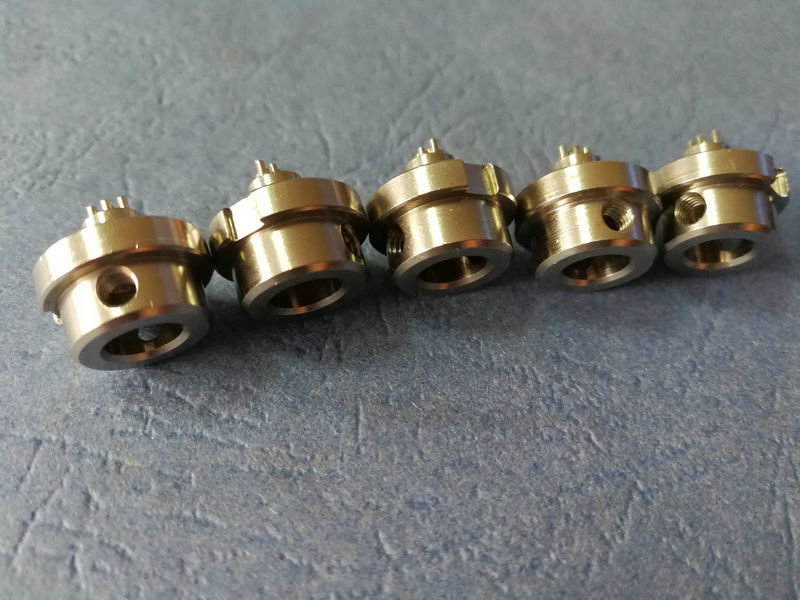 KV6-M7113-1XX 0603 τύπος 111 ακροφυσίων διανομέων κόλλας τσιπ Yamaha SMT συστατικών μετάλλων
